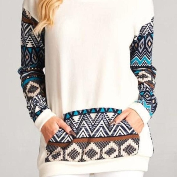 Vanilla Bay Sweaters - ❤️FINAL❤️ Cream and Aztec Front Pocket Sweater